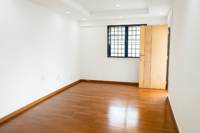 For Sale - 121 Yishun Street 11