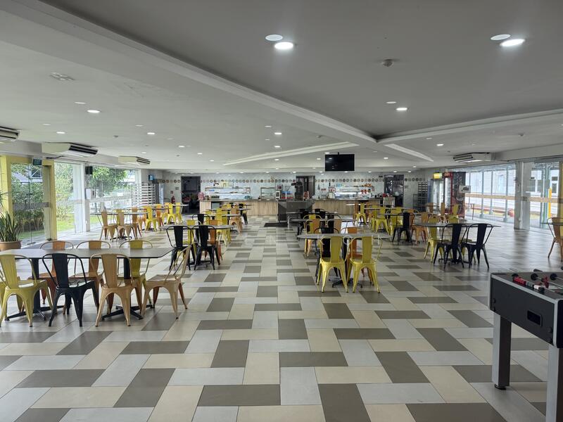 2 Jurong Port Road, Jurong Port Road, 40,000 sqft, Warehouse For Rent, by Kaden Koh, 500005799 - Dining Room - CommercialGuru.com.sg