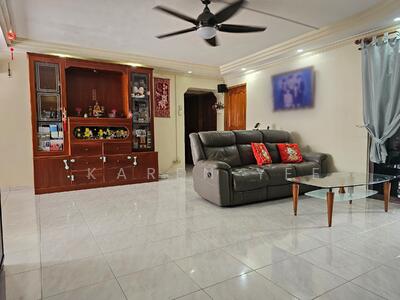 For Sale - 223B Compassvale Walk