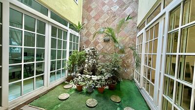 For Sale - Greenleaf