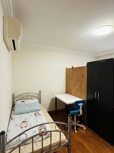 713 Yishun Street 71, 713 Yishun Street 71, 3 Bedrooms, 1,313 sqft, HDB Flat For Sale, by Bala .S, 500005853 - Bedroom - PropertyGuru.com.sg