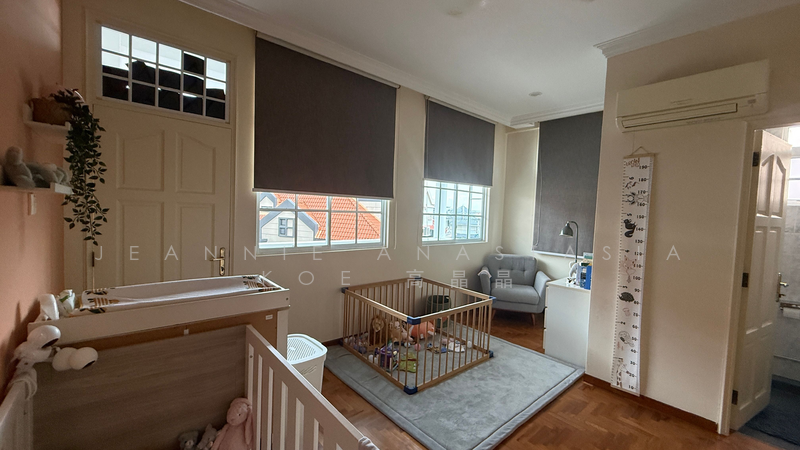 3 Storey Semi-D @ 3 min to mrt, Bayshore Kew Terrace Kew Crescent Kew Walk Kew Heights Semi-Detached House For Sale at S$ 3,488,000 | PropertyGuru Singapore - Bedroom