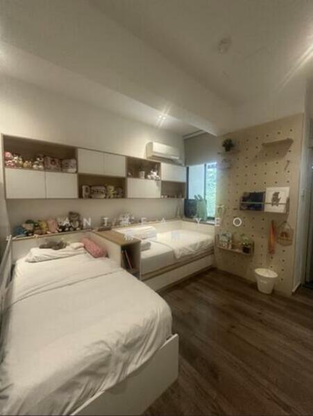 For Sale - Hillcrest Arcadia