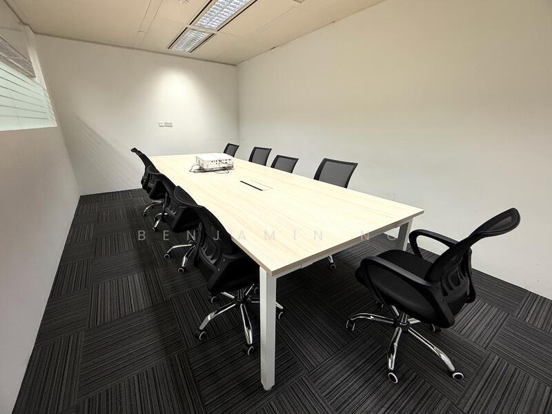 Odeon Towers, 331 North Bridge Rd, Beach Road / Bugis / Rochor, 2,303 sqft, Office For Rent, by Benjamin Ng, 500005922 - Meeting Room - CommercialGuru.com.sg