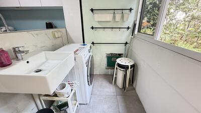 For Rent - 8 Holland Avenue