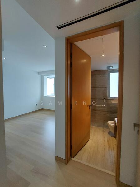 Nassim Road Nassim Hill Holland Road Farrer Road, White House Road Stevens Road White House Park, 4 Bedrooms, 3,940 sqft, Condominium For Rent, by Sam Kng, 500005990 - Bathroom - PropertyGuru.com.sg