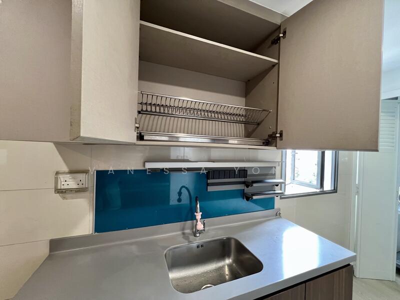 Parc Life, 41 Sembawang Crescent, 3 Bedrooms, 1,001 sqft, Executive Condominium For Rent, by Vanessa Yong, 500006378 - Kitchen - PropertyGuru.com.sg