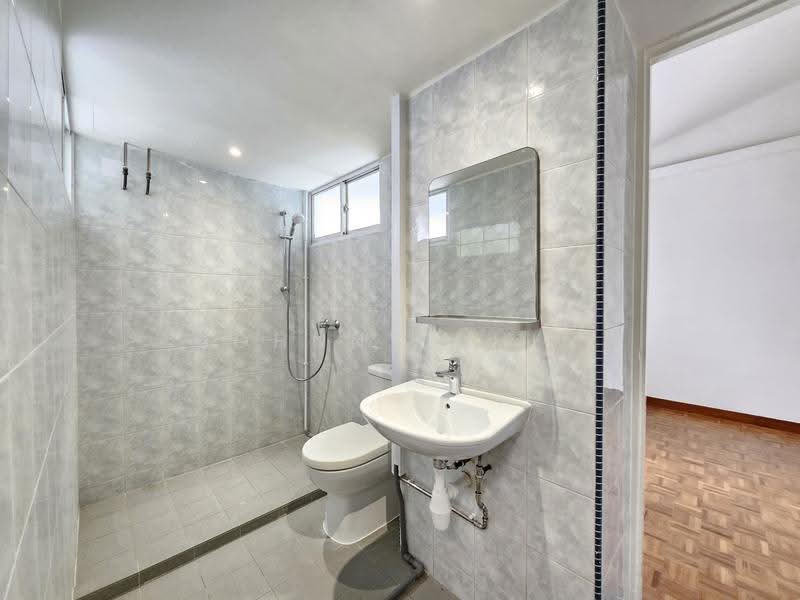 Chancery Court, 36A Dunearn Road, Newton / Novena, 3 Bedrooms, 2,034 sqft, Condominium For Rent, by Johnny Chia, 500006393 - Bathroom - PropertyGuru.com.sg
