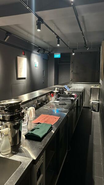 20 Lorong Telok, 20 Lorong Telok, Boat Quay / Raffles Place / Marina, 1,000 sqft, Shop / Shophouse For Rent, by Andy Goh, 500006411 - Counter bar - CommercialGuru.com.sg