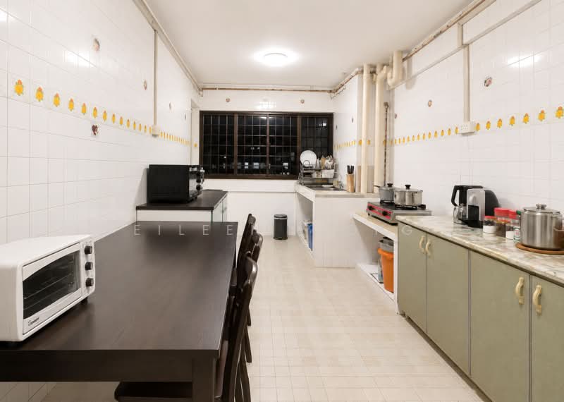 337 Ang Mo Kio Avenue 1, 337 Ang Mo Kio Avenue 1, 3 Bedrooms, 979 sqft, HDB Flat For Sale, by Eileen Leong, 500006443 - Kitchen - PropertyGuru.com.sg