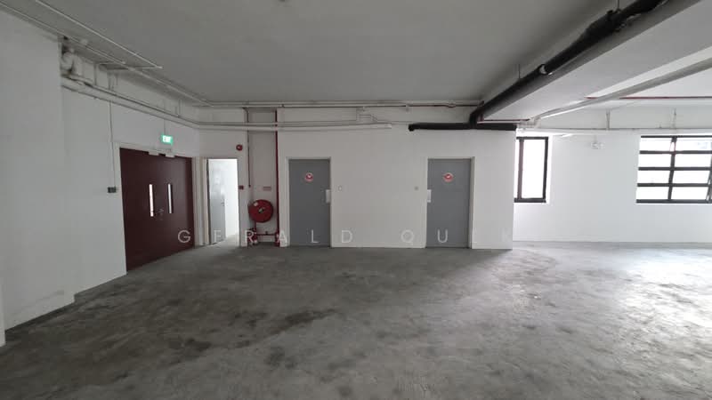 Food Factory at MacPherson / Tai Seng, 37 MacTaggart Road, 4,383 sqft, Light Industrial (B1) For Rent, by GERALD QUEK, 500006460 - Toilets - CommercialGuru.com.sg