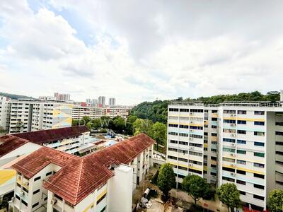 For Sale - 423 Bukit Batok West Avenue 2
