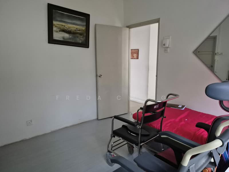 Botanic Gardens View, 27 Taman Serasi, 3 Bedrooms, 1,440 sqft, Apartment For Sale, by Freda Chang, 500006615 - Bedroom - PropertyGuru.com.sg