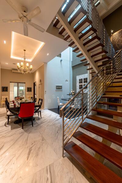 1 Km to CHIJ School,Freehold,Designer Landed home near MRT, Jalan Kuras, 7 Bedrooms, 5,000 sqft, Terraced House For Sale, by Kesang Labattu, 500006623 - Dining Room - PropertyGuru.com.sg