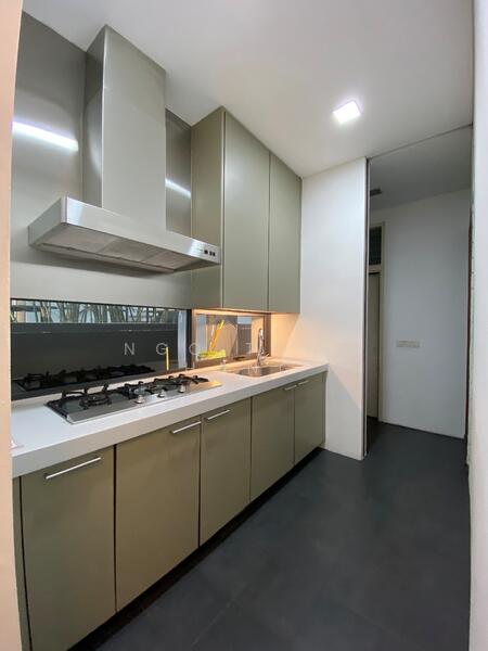 ⭐️Trevose Crescent – Modern 2-Storey Bungalow with Attic & Pool ✨ Detached House For Sale at S$ 23,000,000 | PropertyGuru Singapore - Wet Kitchen