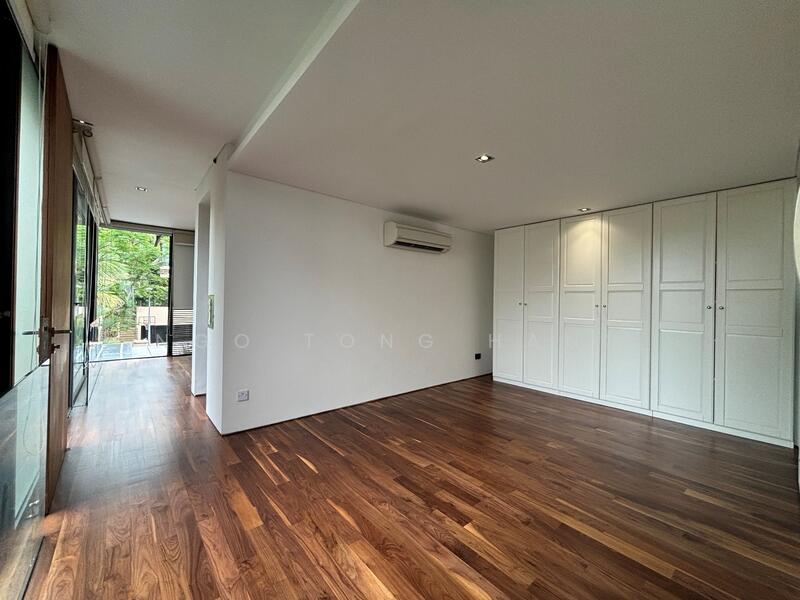 ⭐️Trevose Crescent – Modern 2-Storey Bungalow with Attic & Pool ✨ Detached House For Sale at S$ 23,000,000 | PropertyGuru Singapore - Bedroom