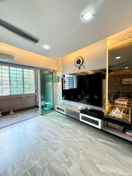 For Sale - 558 Jurong West Street 42