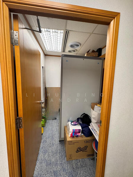 Parkway Parade, 80 Marine Parade Road, 1,765 sqft, Office For Sale, by Li Hui Bing Sandra, 500006730 - Server Room - CommercialGuru.com.sg