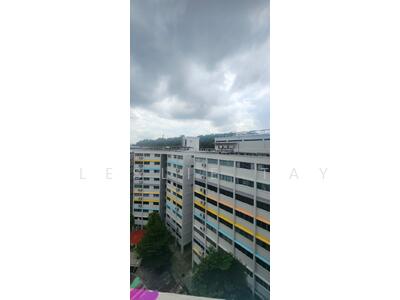 For Sale - 423 Bukit Batok West Avenue 2