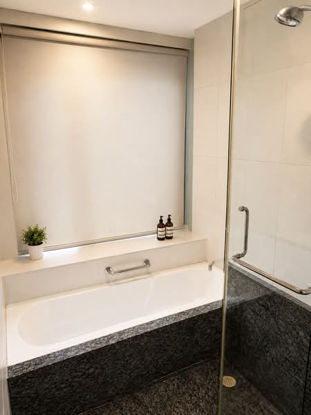 Casa Merah, 50 Tanah Merah Kechil Avenue, 3 Bedrooms, 1,249 sqft, Condominium For Sale, by Ethan Tan, 500006835 - Master Bathroom - PropertyGuru.com.sg