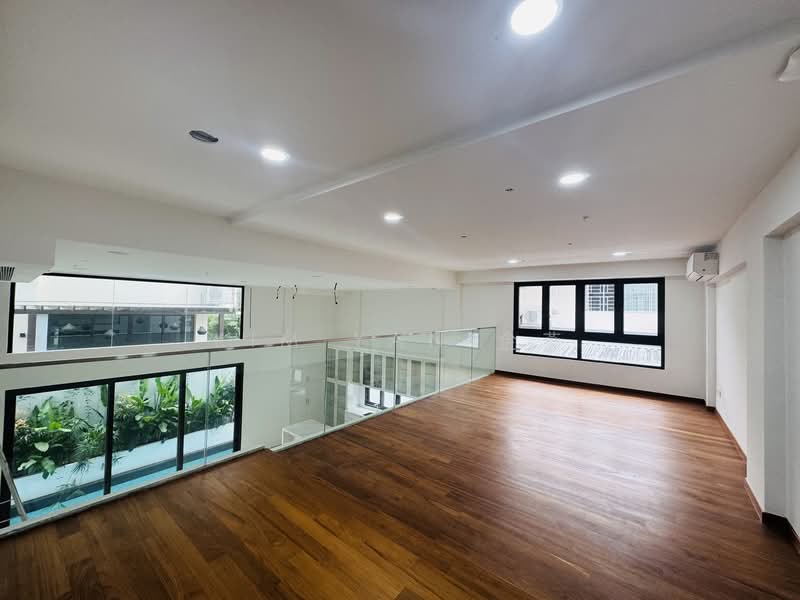 Brand New with Pool, 5 levels with Lift, 7 Big bedrooms ensuite, huge living & dining hall, Walk to Stevens MRT, call 8130 3636 to view, 7 Bedrooms, 9,500 sqft, Semi-Detached House For Sale, by Kim Yan 金燕, 500006856 - Interior - PropertyGuru.com.sg