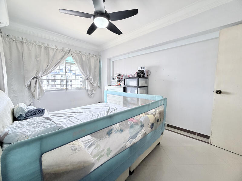 For Sale - 477 Sembawang Drive