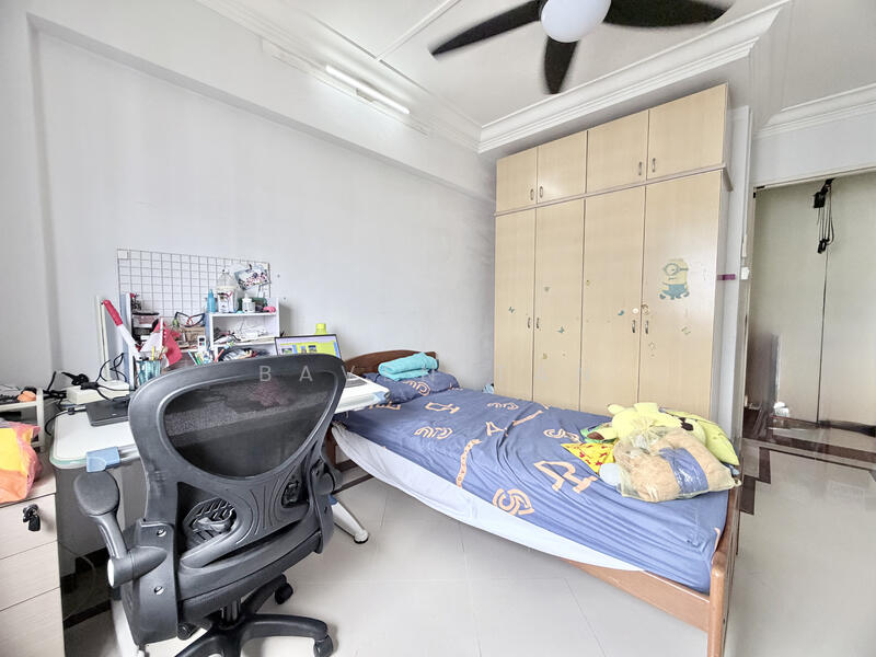 For Sale - 477 Sembawang Drive