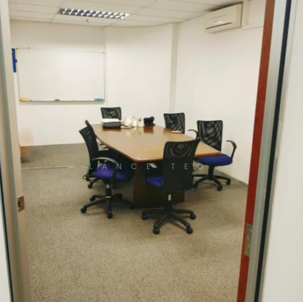 Commercial Space beside Tai Seng Mrt, , 2,034 sqft, Light Industrial (B1) For Rent, by Lance Teo, 500006977 - Meeting Room - CommercialGuru.com.sg