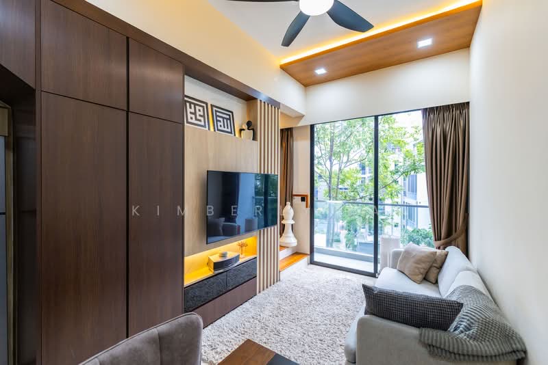 Cheap freehold 1 bed 2 bath convertible to 1+guest room w ~3.7% yield!, Clementi Park / Upper Bukit Timah, 2 Bedrooms, 559 sqft, Condominium For Sale, by Kimberly Lai, 500006979 - Living Room - PropertyGuru.com.sg