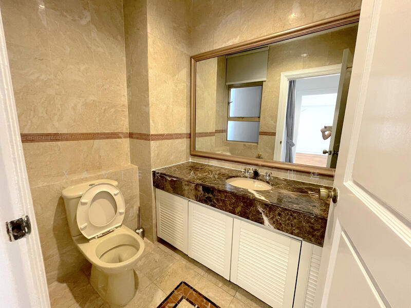 Powder Room