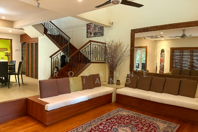 For Sale - Prime Corner Terrace in D10 Sixth Avenue Lush Tropical Oasis