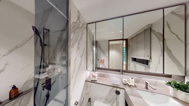 ⭐️ D9 BEST BUY, , 3 Bedrooms, 1,033 sqft, Condominium For Sale, by Elaine Wong, 500007129 - Bathroom - PropertyGuru.com.sg
