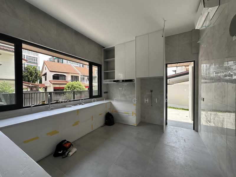 Lorong G Telok Kurau, Lorong G Telok Kurau , East Coast vicinity, 5 Bedrooms, 6,311 sqft, Semi-Detached House For Sale, by Nicole Chia, 500007197 - Kitchen - PropertyGuru.com.sg
