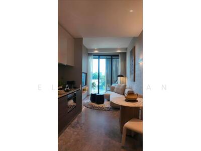 For Sale - Ready to move in at 19 Nassim. Near Orchard Boulevard MRT. Brand new fully furnished unit