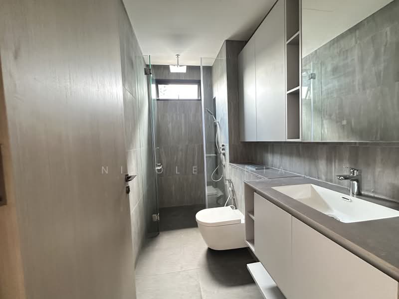 Telok Kurau, East Coast , Lorong G Telok Kurau, 5 Bedrooms, 5,765 sqft, Semi-Detached House For Sale, by Nicole Chia, 500007207 - Bathroom - PropertyGuru.com.sg