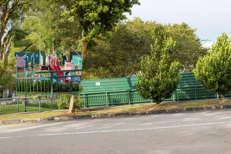 Faces park,playground.No opposite houses