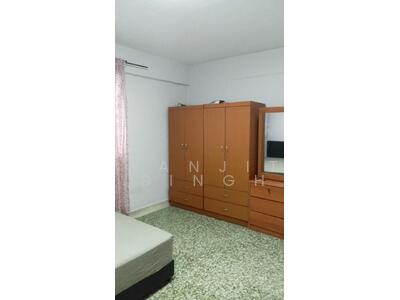 For Rent - 215 Lorong 8 Toa Payoh