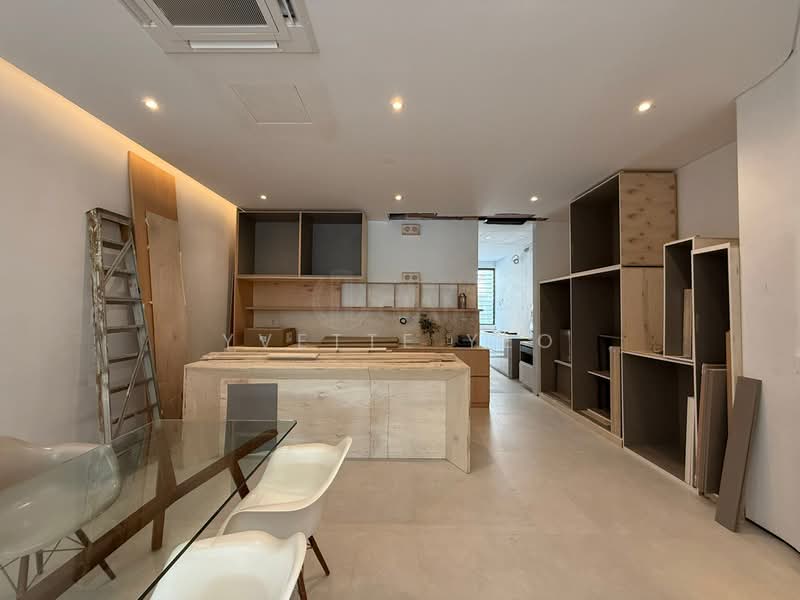 For Sale - ❤️GIANT⚡️ Brand New Inter Terrace w Lift & Attic in D20