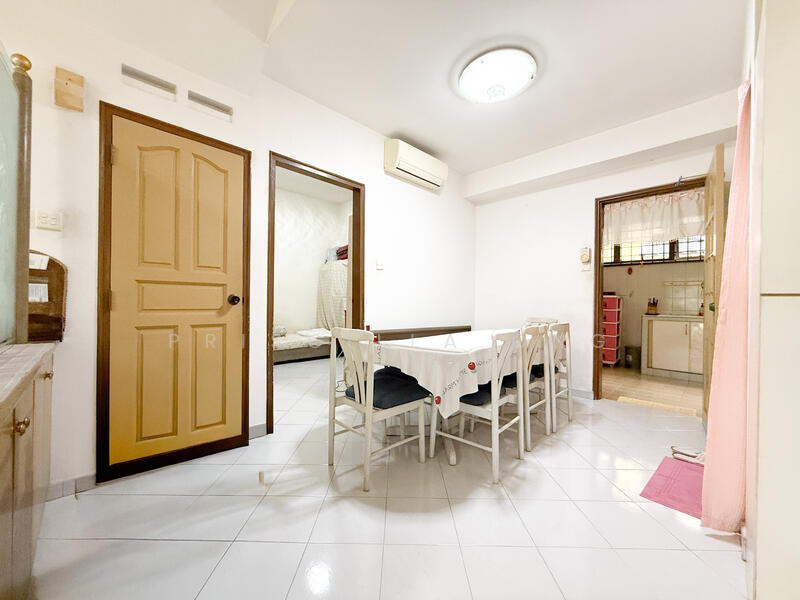 For Sale - UNDERVALUED FREEHOLD LANDED HOUSE FOR SALE