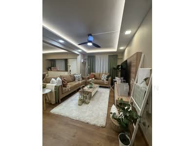 For Sale - 404 Pandan Gardens