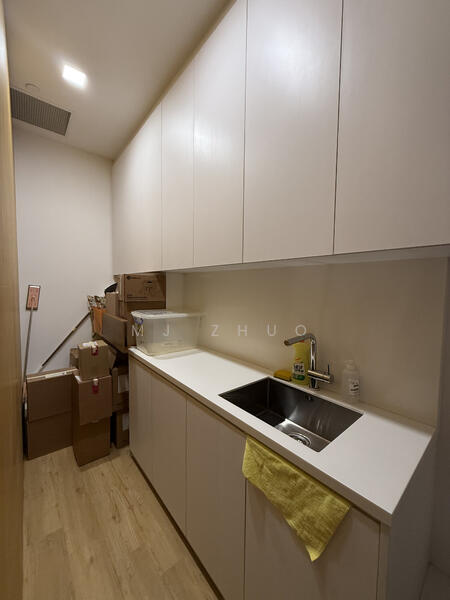 Connexion, 1 Farrer Park Station Road, 775 sqft, Medical For Rent, by MJ Zhuo, 500007391 - Kitchen - CommercialGuru.com.sg
