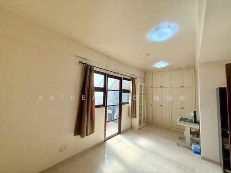 Cambridge road terrace 8 bedroom Terraced House For Sale at S$ 6,200,000 | PropertyGuru Singapore