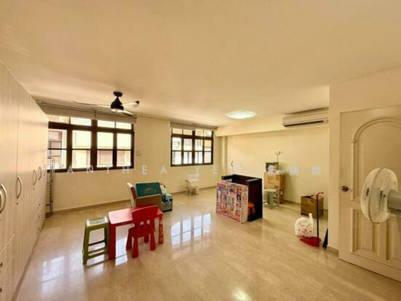 Cambridge road terrace 8 bedroom Terraced House For Sale at S$ 6,200,000 | PropertyGuru Singapore