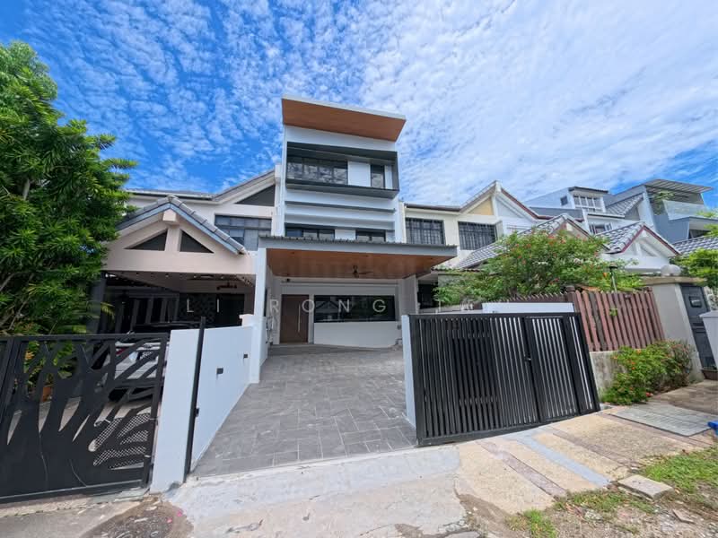❤️ BRAND NEW 7+1 ROOM LANDED! WALK TO AMENITIES!, , 7 Bedrooms, 5,264 sqft, Terraced House For Sale, by Li Rong Teh, 500007539 - Exterior - PropertyGuru.com.sg