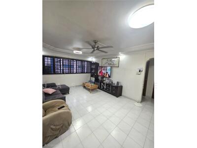 For Sale - 319 Bukit Batok Street 33