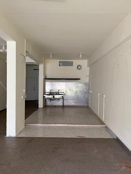 21 chai chee road, , 1,485 sqft, Shop / Shophouse For Sale, by Lynn Yu, 500007652 - Kitchen - CommercialGuru.com.sg
