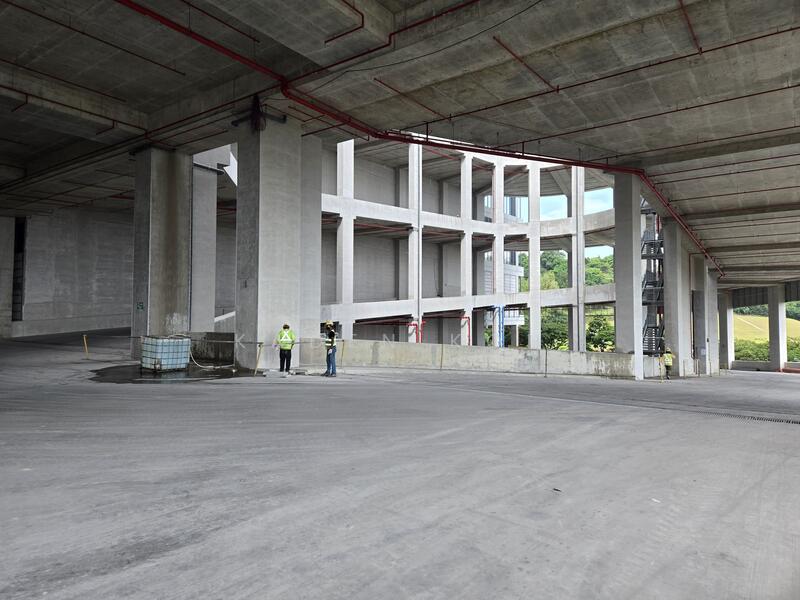 5A Joo Koon Circle, Joo Koon Circle, 141,880 sqft, Warehouse For Rent, by Kaden Koh, 500007667 - Car Park - CommercialGuru.com.sg