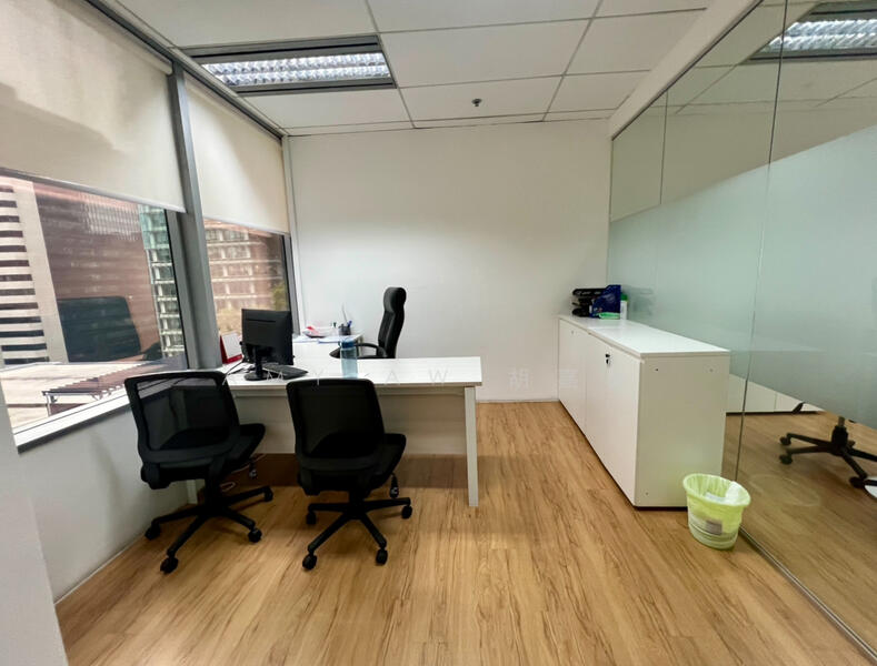 RAFFLES PLACE | Fitted Office | Walking Distance to MRT |, Raffles Place MRT, 3,100 sqft, Office For Rent, by Amy Aw 胡嘉薇, 500007711 - CommercialGuru.com.sg