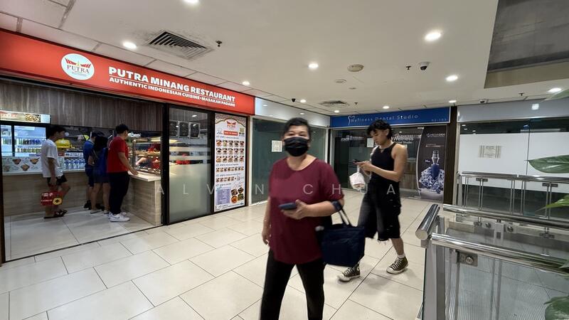 Lucky Plaza, 304 Orchard Road, 1,679 sqft, Food & Beverage For Rent, by Alvin Chua, 500007977 - Corridor - CommercialGuru.com.sg