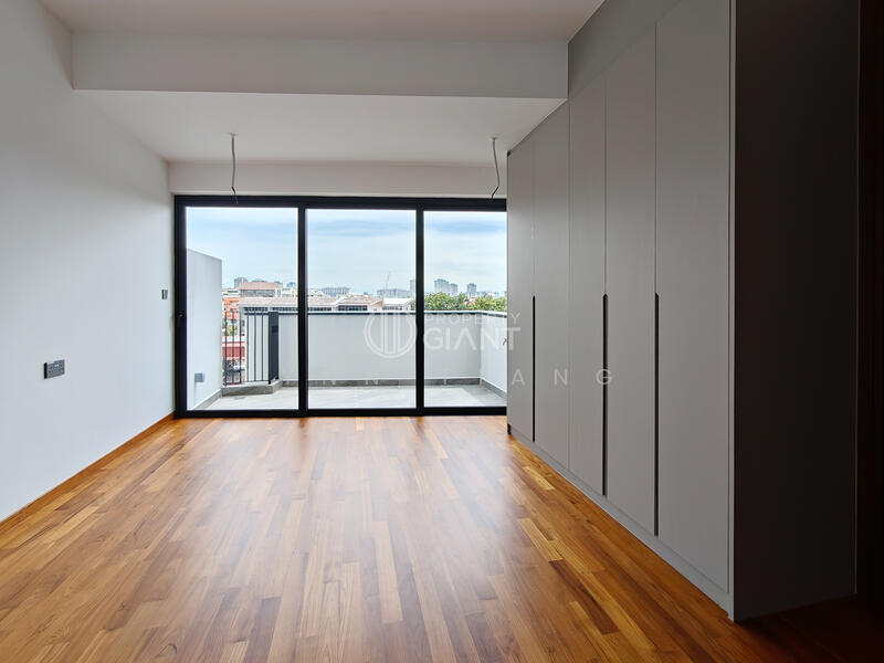 ❤️GIANT⚡️Selling Now! Brand New 4 Levels Inter Terrace w Attic & Lift at Joo Chiat Place, Joo Chiat Place/ Lrg H Telok Kurau/ Joo Chiat Avenue, 6 Bedrooms, 4,314 sqft, Terraced House For Sale, by Lynn Tiang, 500007979 - Bedroom - PropertyGuru.com.sg